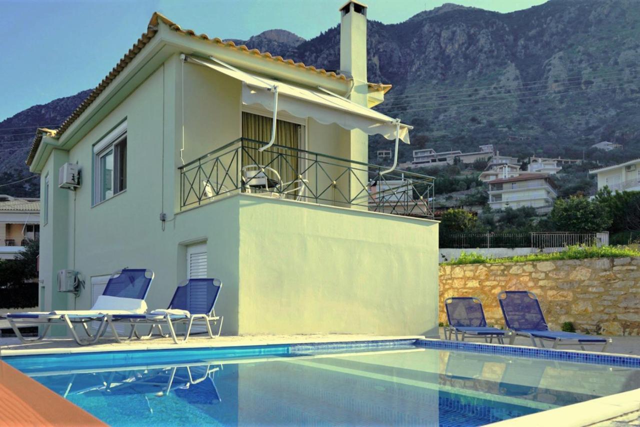 Semiramis Suites With Pool Kalamáta Eksteriør bilde